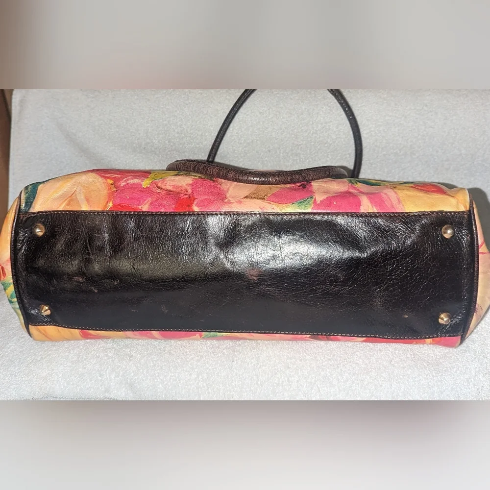 Maurizio Taiuti floral leather tote bag.
